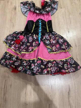 Disfraz de Catrina con Estampado de Calaveras