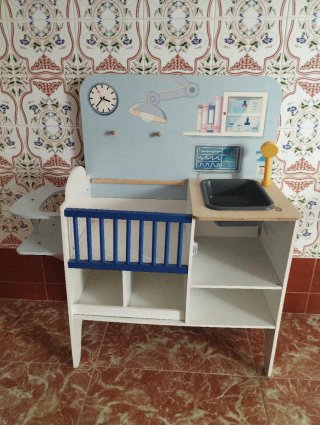 Clínica médica y veterinaria de madera