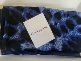 Foulard Guy Laroche stampa leopardata blu