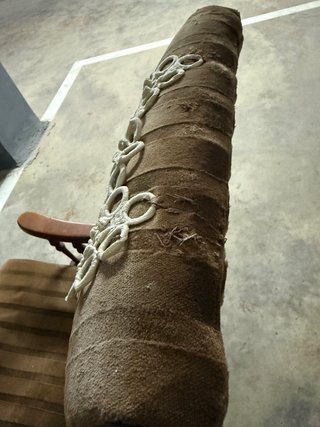 2 Sillas Antiguas de Madera y Terciopelo