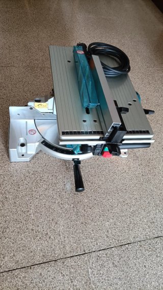 Ingletadora Makita LH 1040F