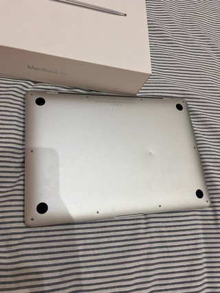 MacBook Air 13 (A1932) 8GB RAM 128GB SSD