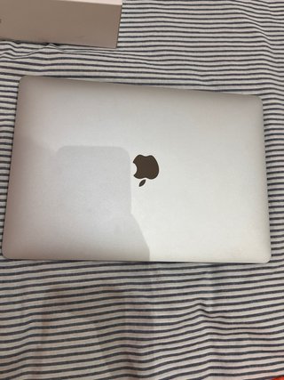 MacBook Air 13 (A1932) 8GB RAM 128GB SSD