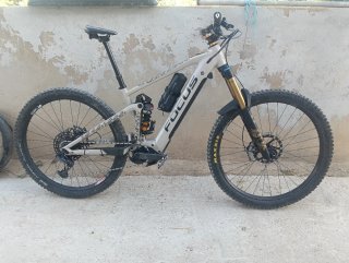 Bicicleta Eléctrica Focus Sam 2