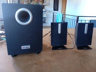 Altavoces Labtec