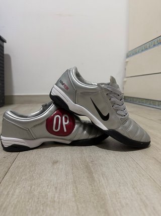 Zapatillas Nike Total 90 Hombre Plata