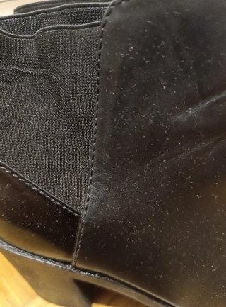 Botines negros tacón medio alto