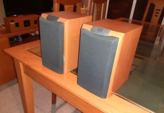 JBL altavoces 100w de la prestigiosa marca america