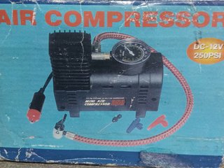 Mini Compresor de Aire 12V 250PSI