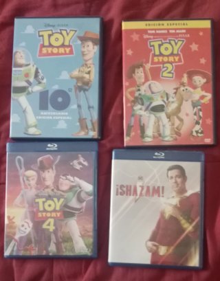 Lote de película Toy Story y Shazam