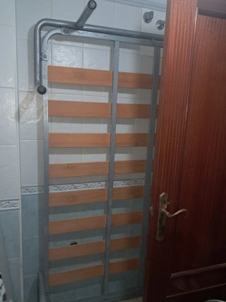 Somier cama 90cm metal y madera