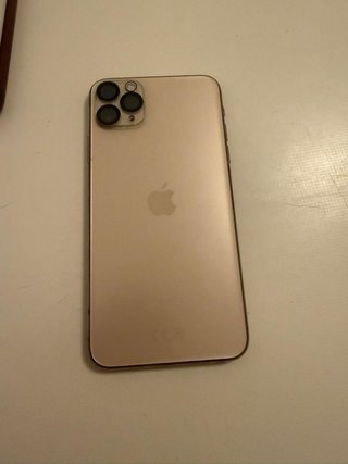 iPhone 11 Pro Max Dorado.