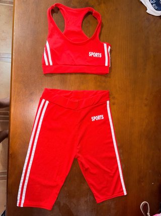 Conjunto deportivo corto mujer
