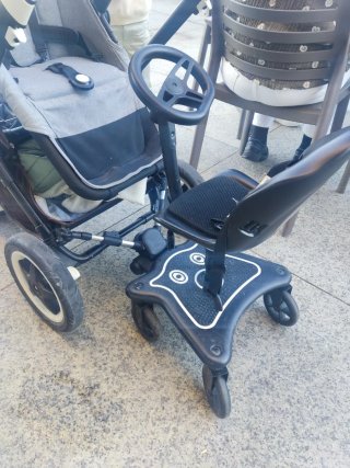 Patinete para coche con silla y volante