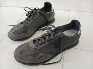 Zapatillas Scalpers grises talla 44