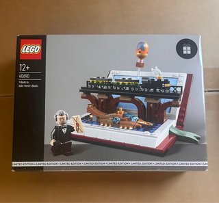 LEGO 40690 Tribute to Jules Verne's Books