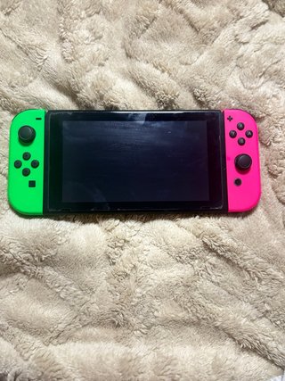 Nintendo Switch con Joy-Con Verde y Rosa