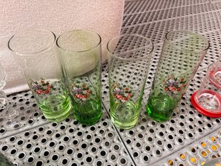 Set 4 Vasos Verdes Florales