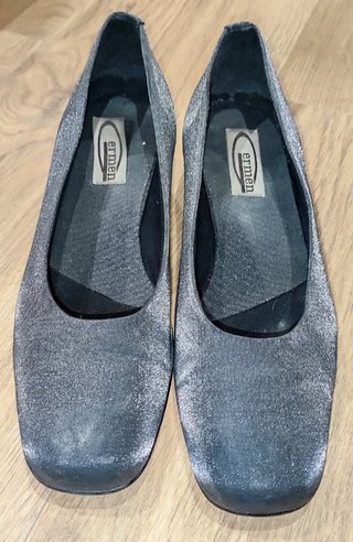 Zapatos Ermen Talla 40 Plata Cómodos