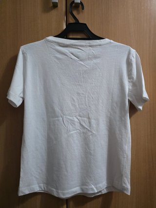 Camiseta serpiente talla S.CON ETIQUETA.3 EUROS