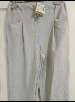 Pantalón Primark Gris