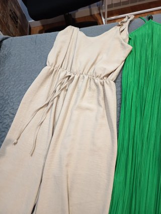 Lote 3 monos y 1 vestido verano