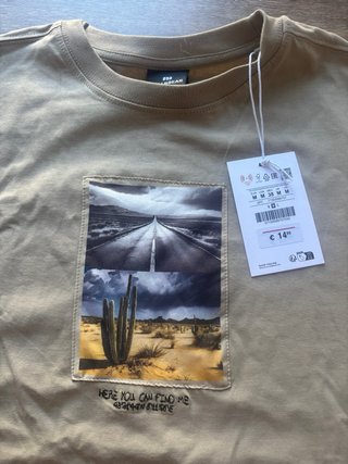 Camiseta Pull&Bear gráfica nueva Talla M