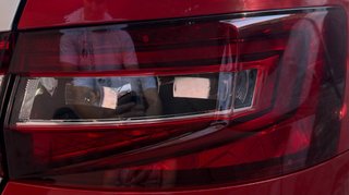 Piloto trasero Skoda Superb 3V3 LED