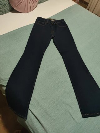 Vaqueros Levi's Azul Oscuro