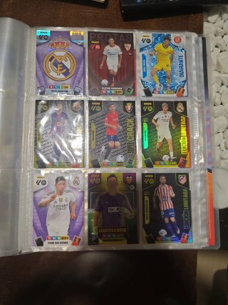 Álbum Panini Adrenalyn XL LaLiga 2025-26  y2024 25