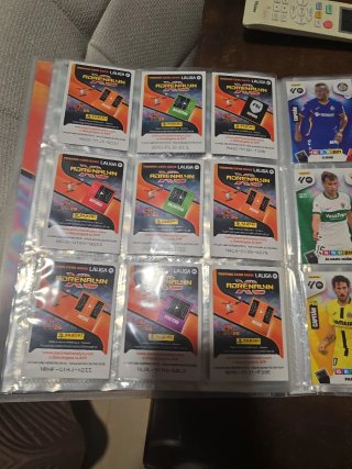 Álbum Panini Adrenalyn XL LaLiga 2025-26  y2024 25