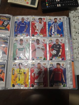 Álbum Panini Adrenalyn XL LaLiga 2025-26  y2024 25