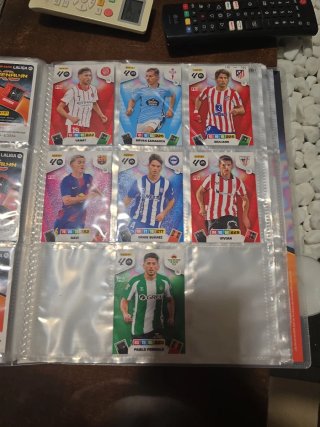 Álbum Panini Adrenalyn XL LaLiga 2025-26  y2024 25