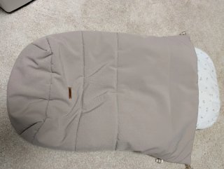 Saco para capazo universal Uzturre de entretiempo.
