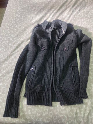 Chaqueta de punto gris hombre