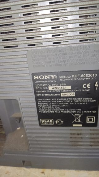 Sony KDF-50E2010 TV LCD 50 2006