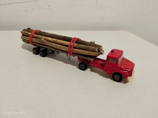 Scania Majorette con su carga