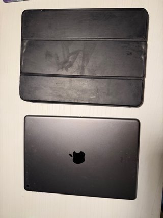 Apple iPad 7ª Generazione colorazione grigio