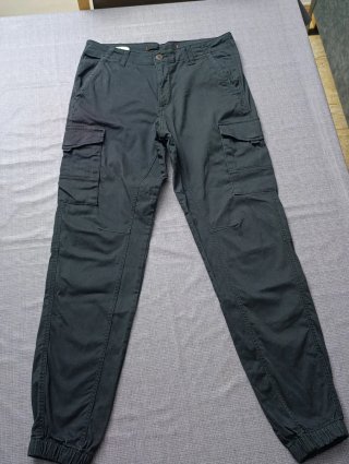 Pantalón Cargo Jack & Jones Negro