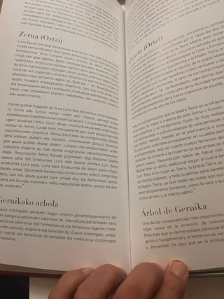 Euskal mitologia: izena duen guztia omen da = M...