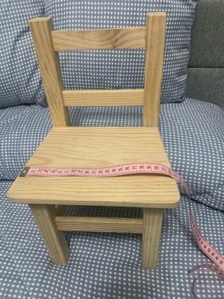 Mini silla de madera