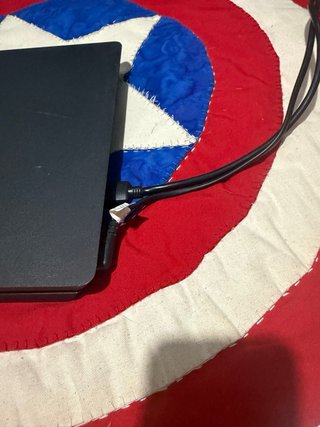 PS4 Slim 500 GB + Controller + Cavi