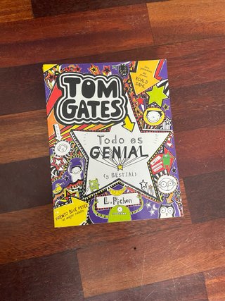 Tom Gates Todo es genial (y bestial)