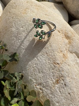 Anillo Plata 925 Hojitas Cristal Verde Ajustable