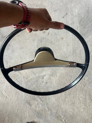Volante SEAT 124 Clásico