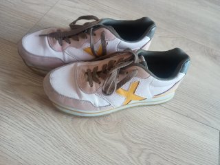 Zapatillas Munich Rosa y Marrón