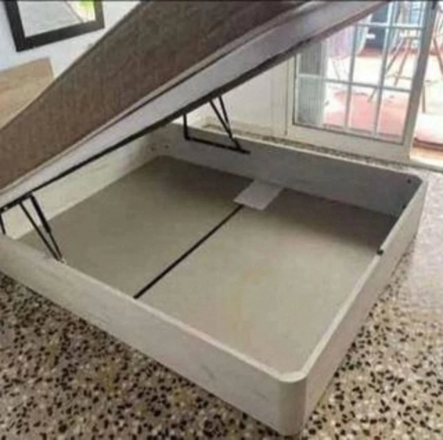 Liquidazione di letti e materassi!