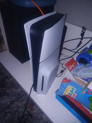 Playstation 5 con 2 controller e lettore