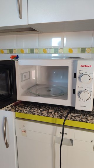 Microondas Corberó blanco