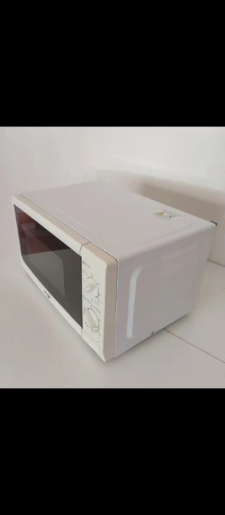 Microondas blanco